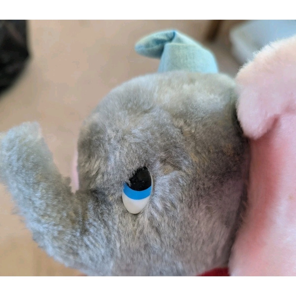 Walt Disney World Dumbo 9" Plush Stuffed Toy 1980s - Picture 6 of 6